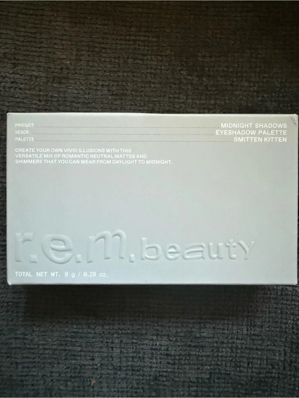 R.e.m. beauty Midnight Shadows Eyeshadow Palette – Smitten Kitten